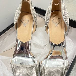 Windsor sparkle heels ! Worn once only.